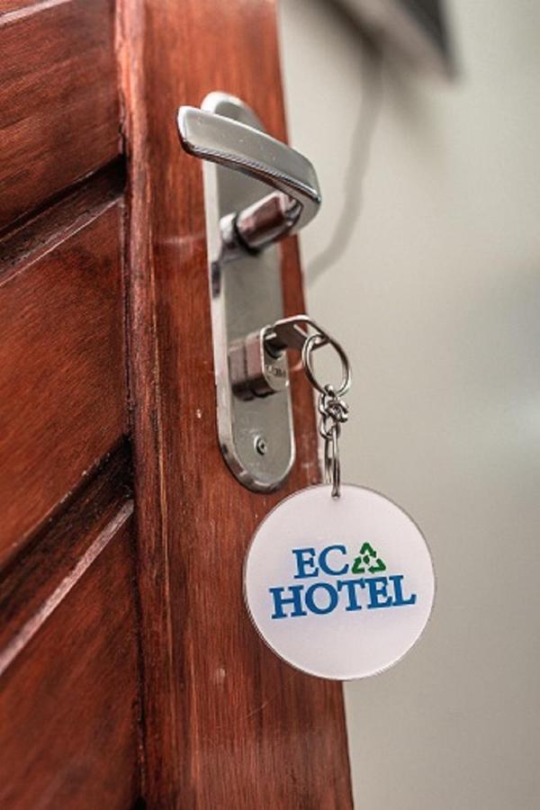 Eco Hotel ナヴェガンテス エクステリア 写真